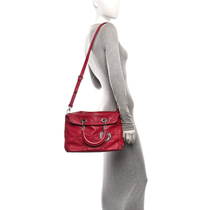 Lambskin Cannage Medium Granville Tote Red