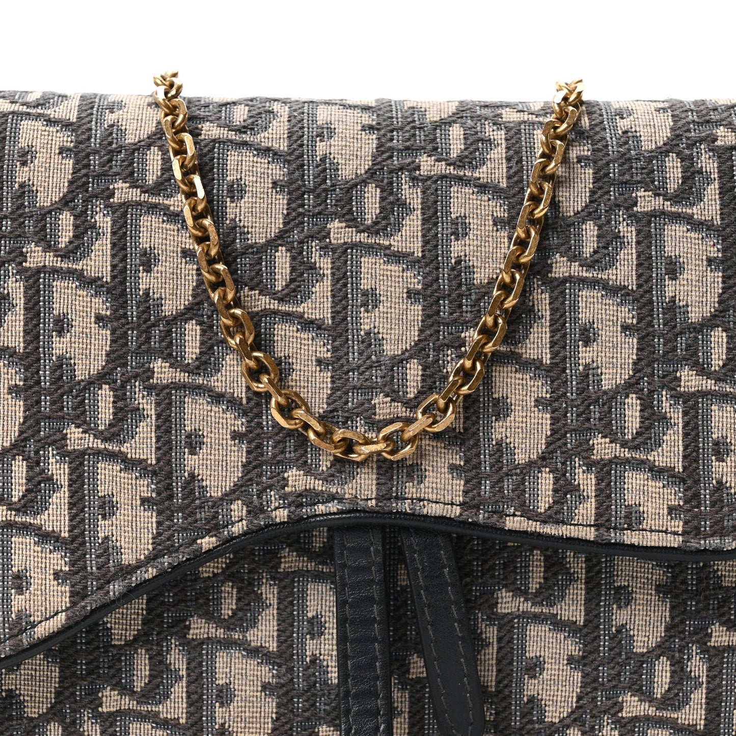 Oblique Saddle Chain Pouch Blue