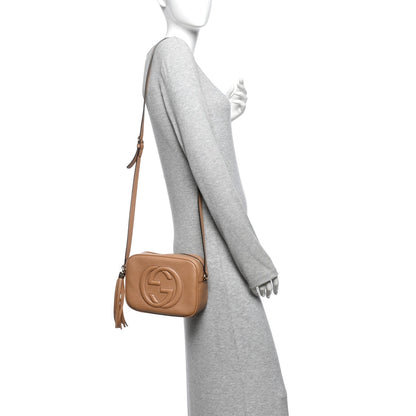 Pebbled Calfskin Small Soho Disco Bag Camelia