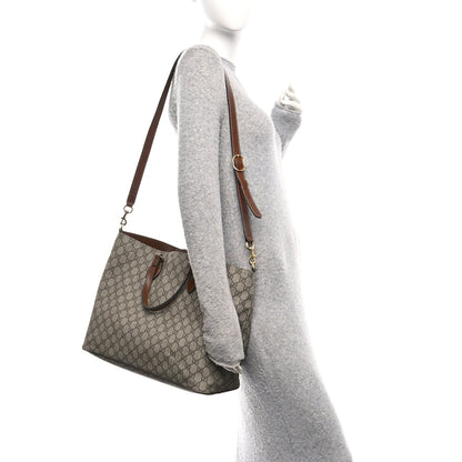 Soft GG Supreme Monogram Medium Crossbody Tote Beige Cuir
