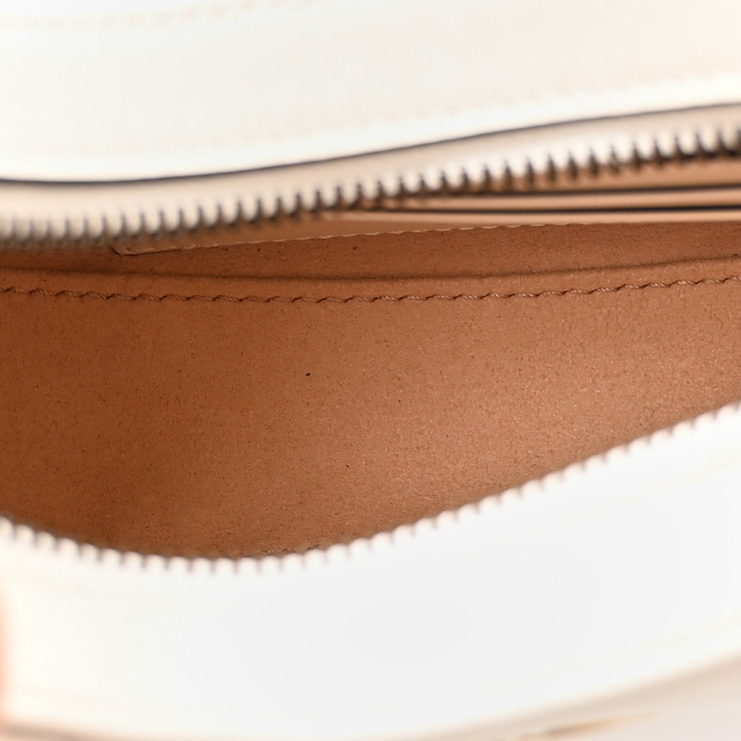 Calfskin Matelasse Chevron Mini GG Marmont Half Moon Hobo Mystic White