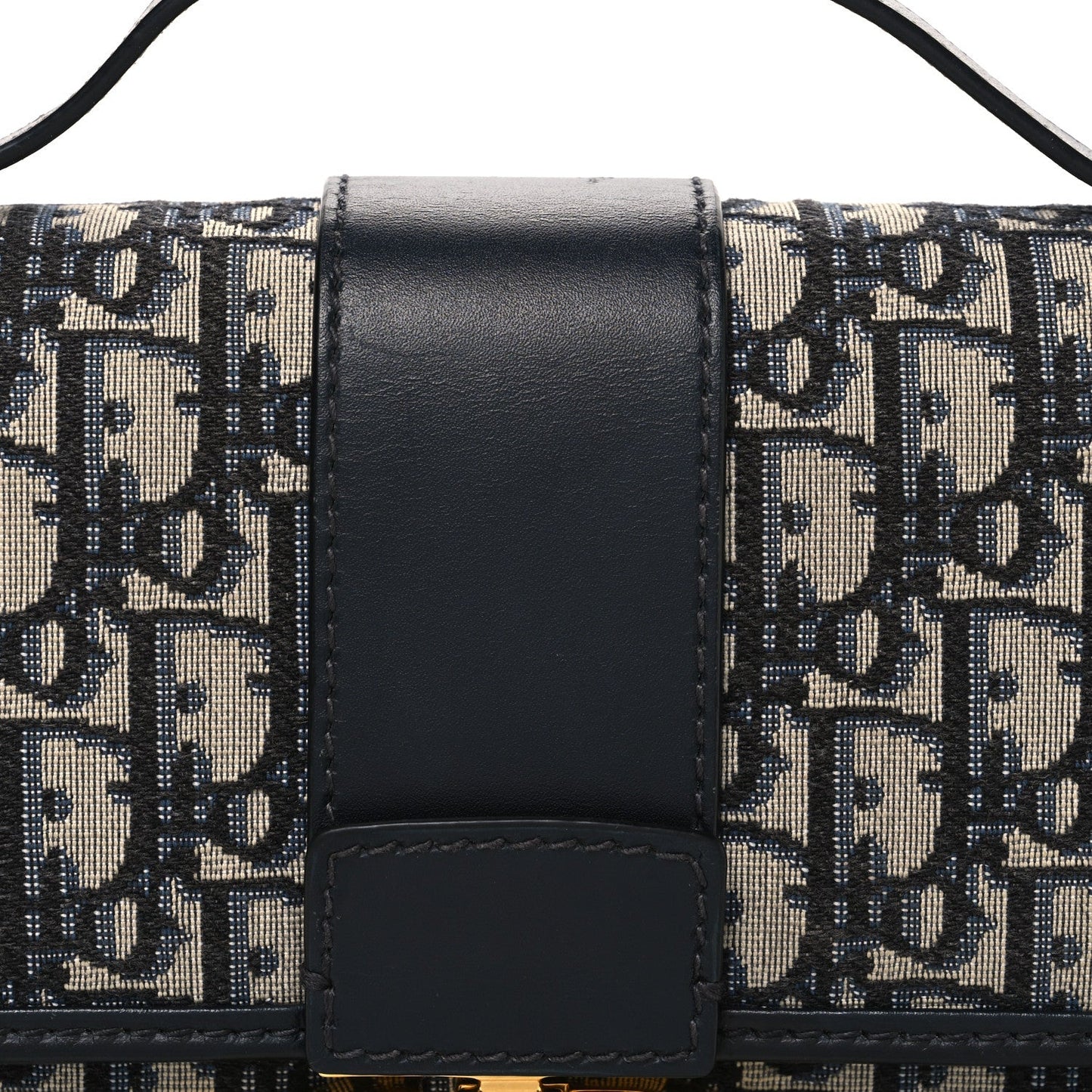 Oblique 30 Montaigne Flap Bag Blue