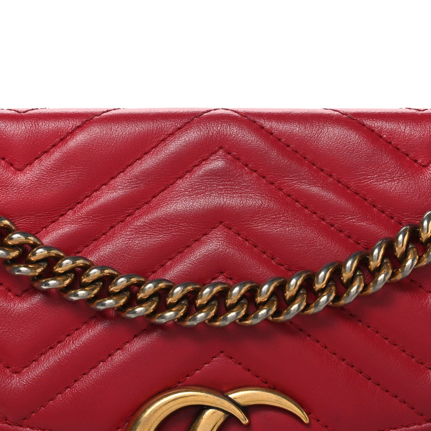 Calfskin Matelasse Small GG Marmont Shoulder Bag Hibiscus Red