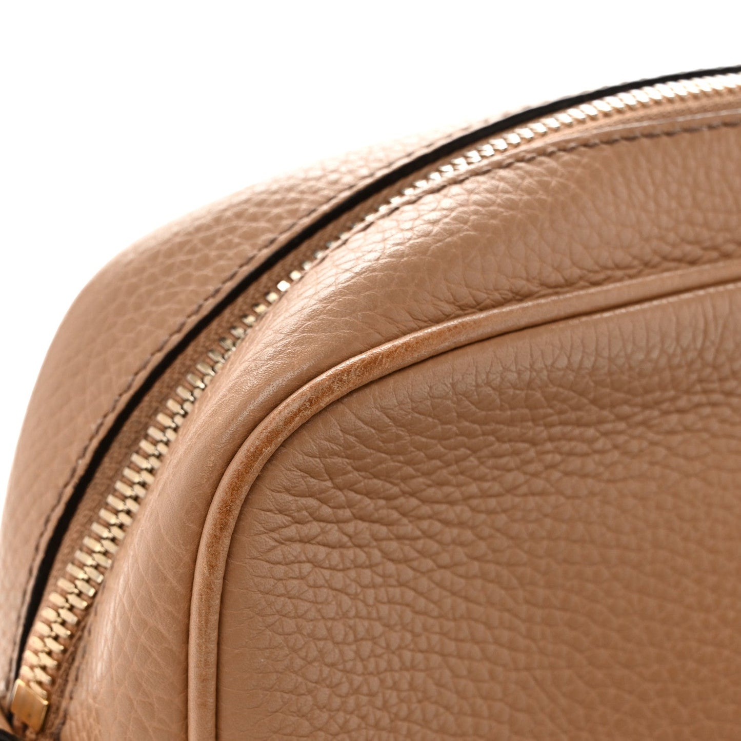 Pebbled Calfskin Small Soho Disco Bag Camelia