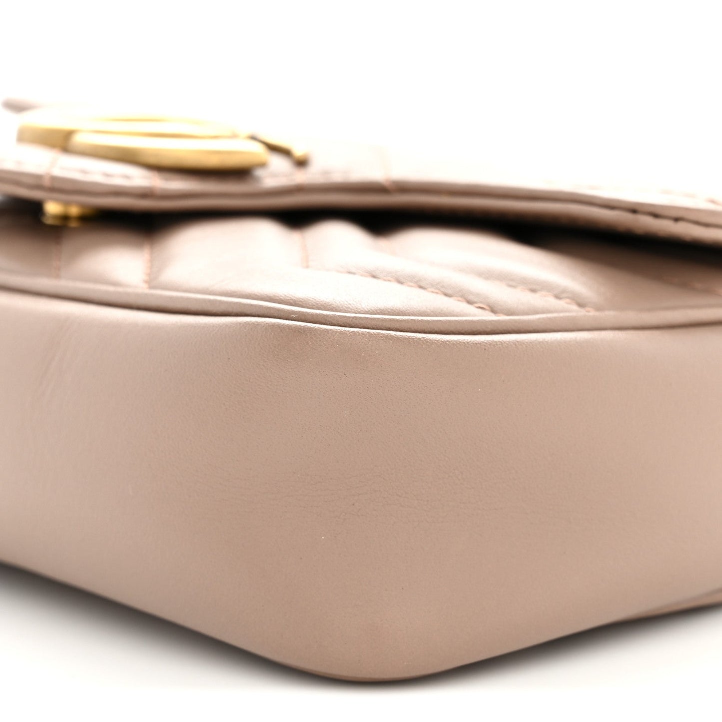 Calfskin Matelasse Super Mini GG Marmont Shoulder Bag Porcelain Rose