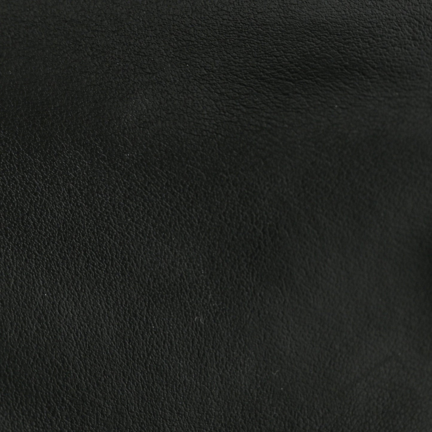 Calfskin Matelasse Monochrome GG Marmont Chain Belt Bag Black