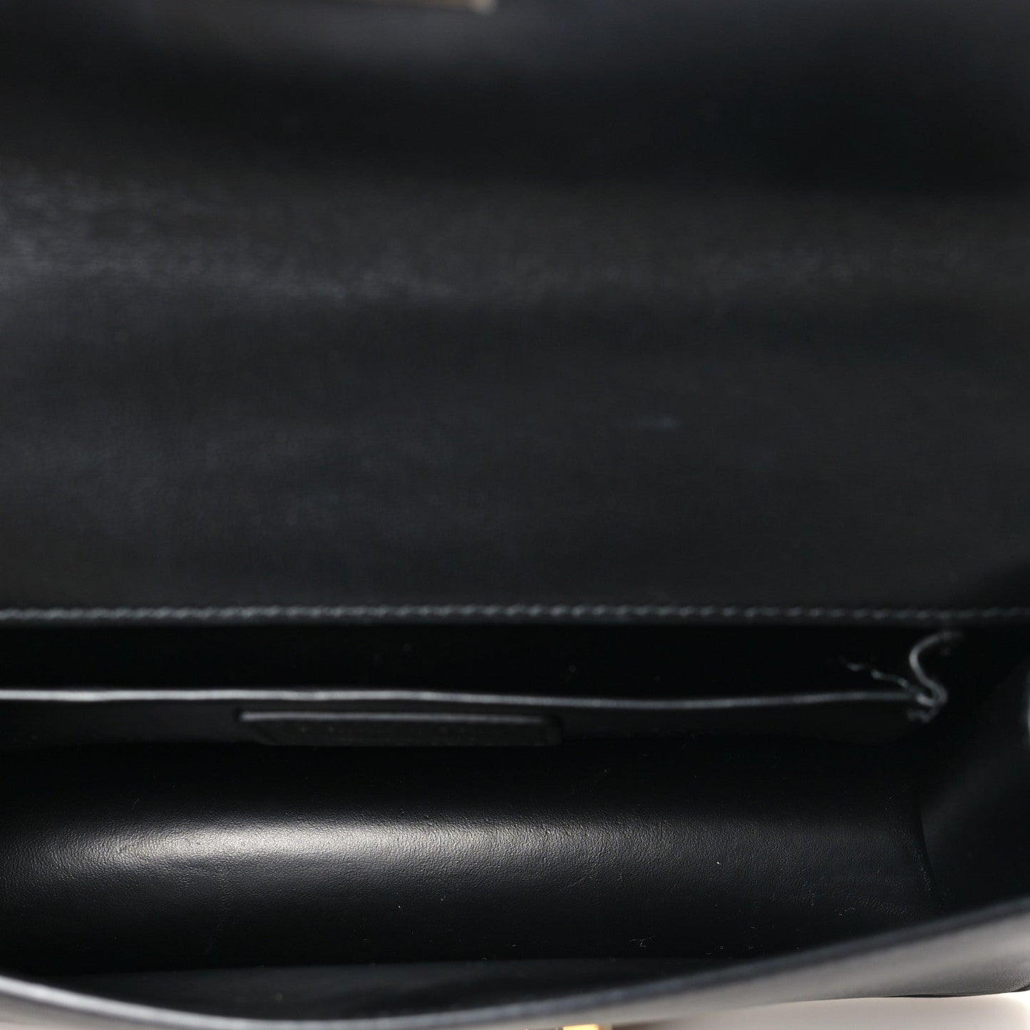 Calfskin 30 Montaigne East West Chain Flap Bag Black