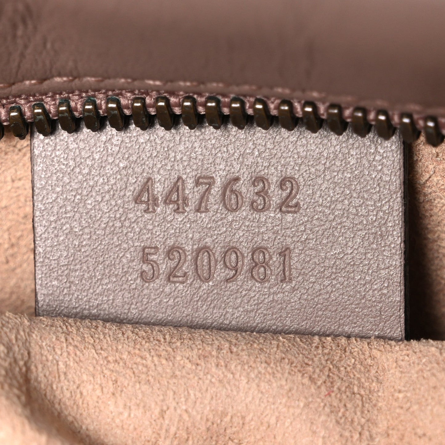 Calfskin Matelasse Small GG Marmont Chain Shoulder Bag Porcelain Rose