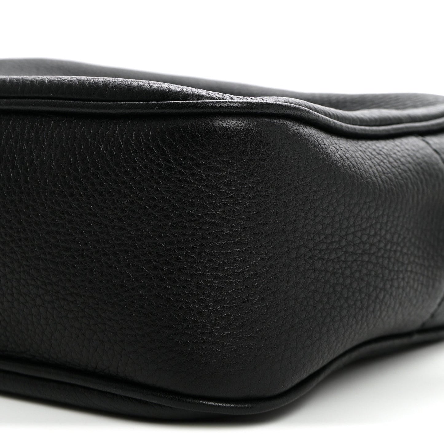 Pebbled Calfskin Small Soho Disco Bag Black
