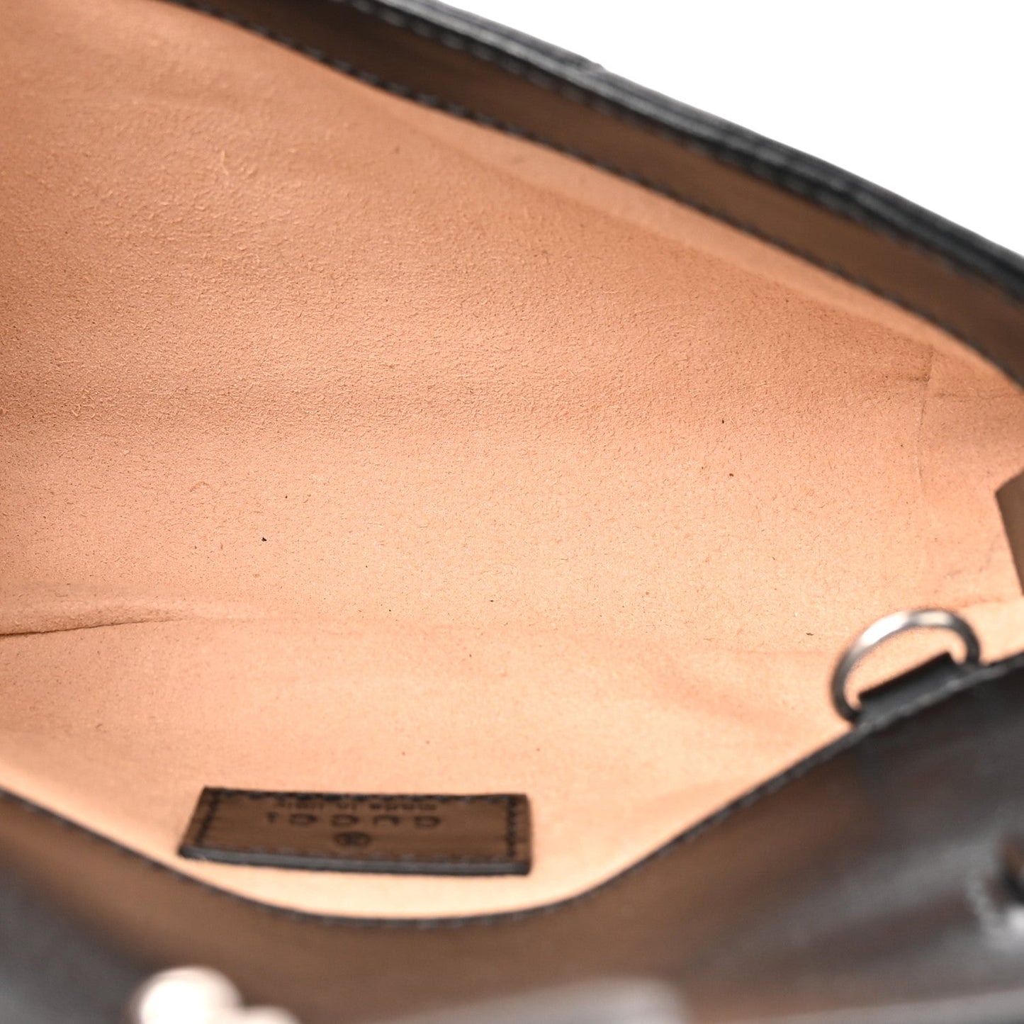 Calfskin Matelasse Monochrome GG Marmont Chain Belt Bag Black