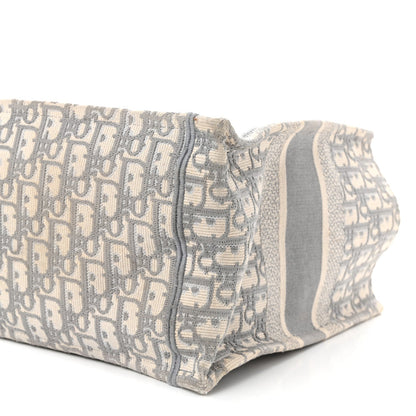 Oblique Medium Book Tote Grey