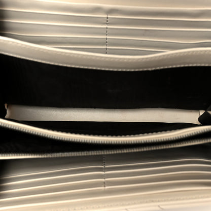 Calfskin Matelasse GG Marmont Chain Wallet Mystic White