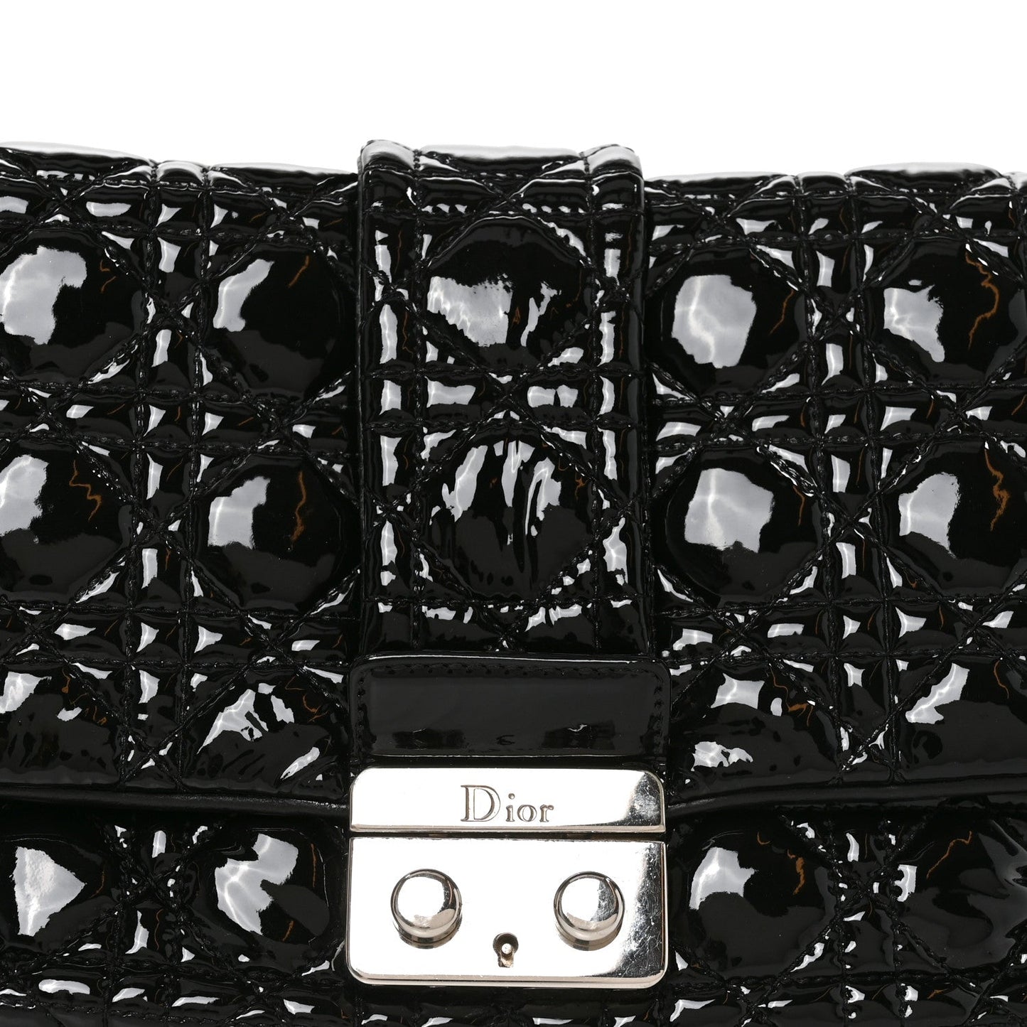 Patent Cannage New Lock Flap Black