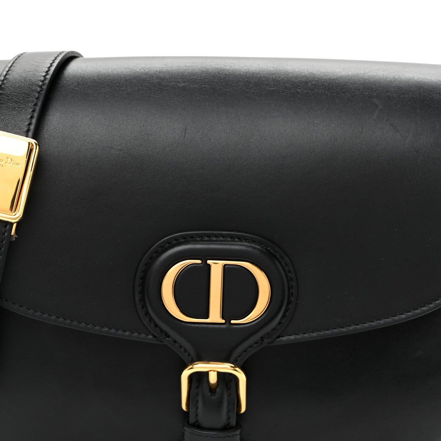 Box Calfskin Medium Bobby Flap Black