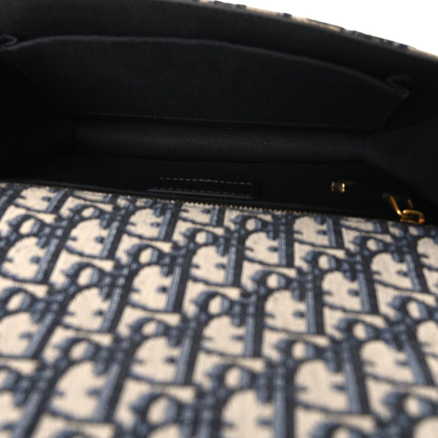 Oblique 30 Montaigne Flap Bag Blue