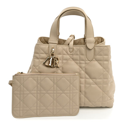 Calfskin Macrocannage Medium Toujours Powder Beige