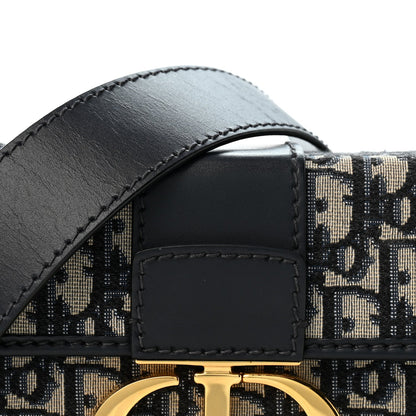 Oblique 30 Montaigne Box Bag Blue