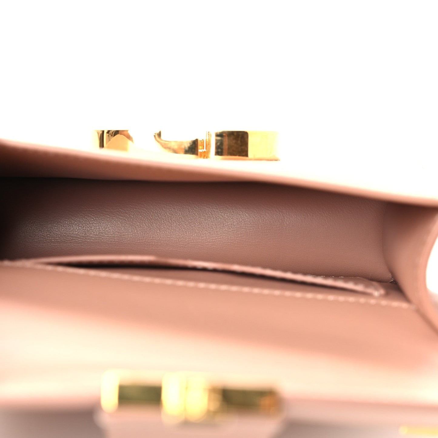 Box Calfskin Micro 30 Montaigne Flap Bag Rose Des Vents