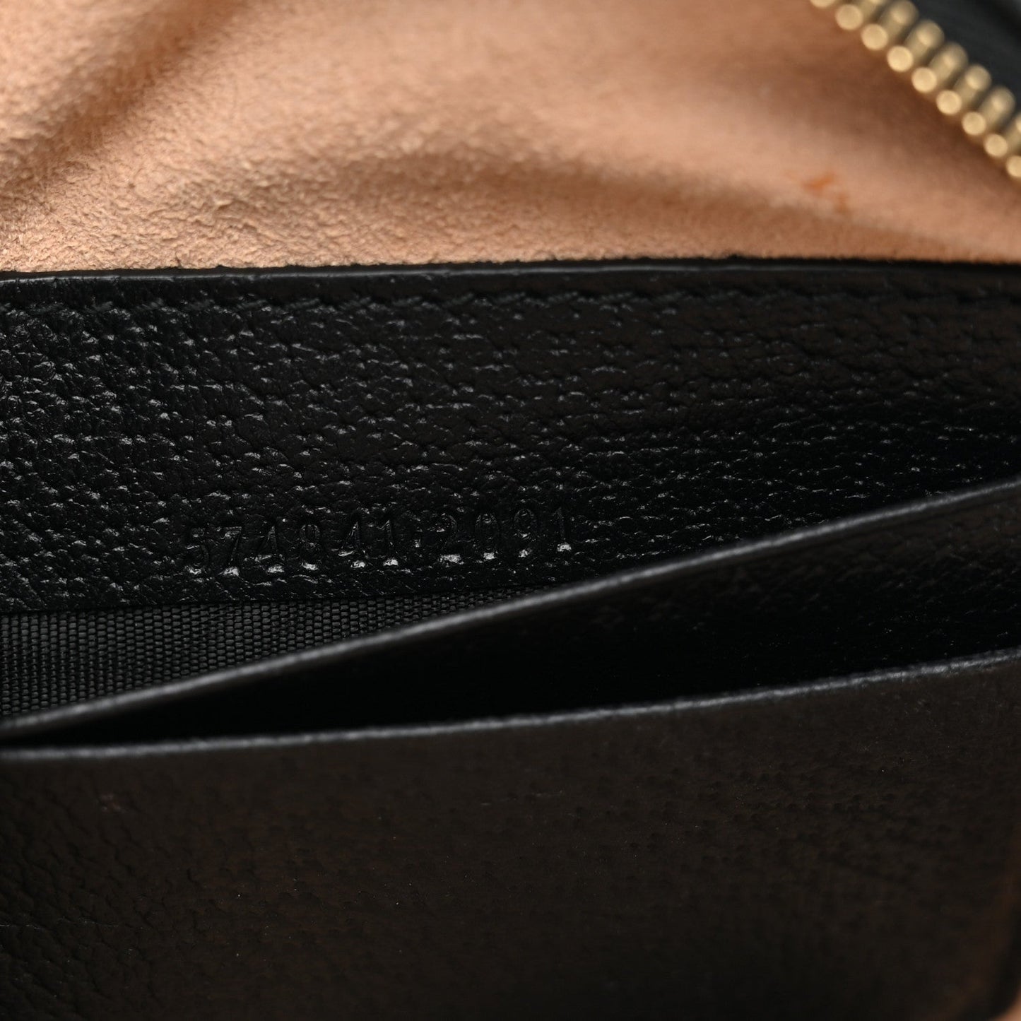 Textured Calfskin Web Ophidia Round Wrist Wallet  Black
