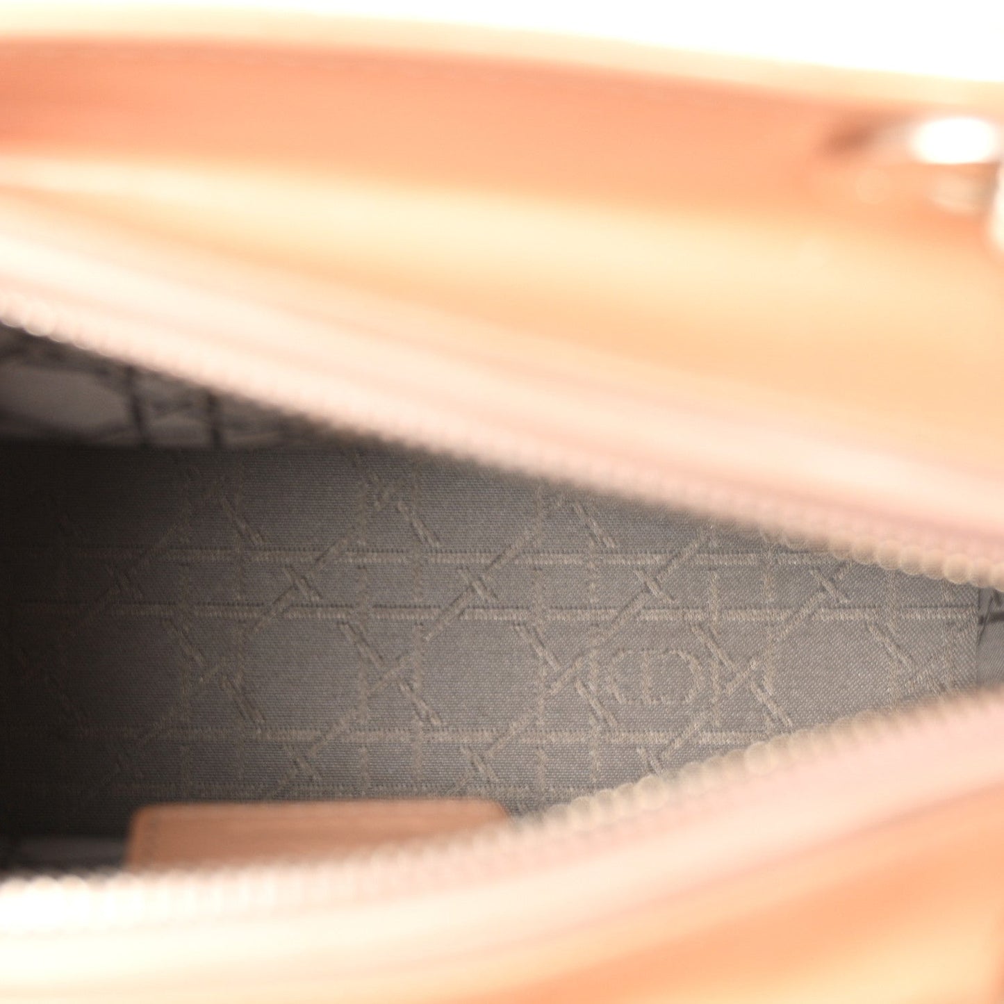 Patent Cannage Medium Lady Dior Rose Clair