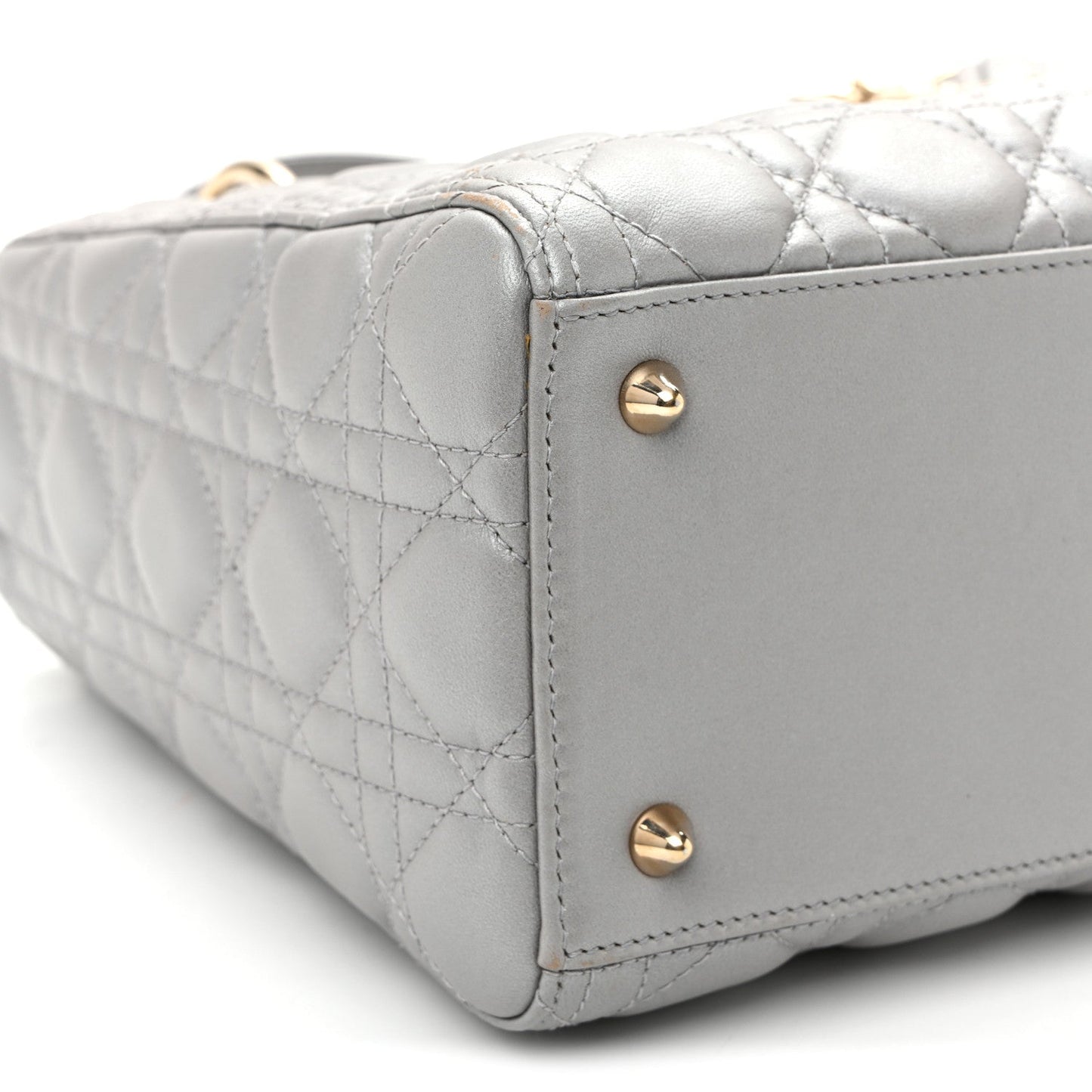 Pearly Lambskin Cannage Medium Lady Dior Grey