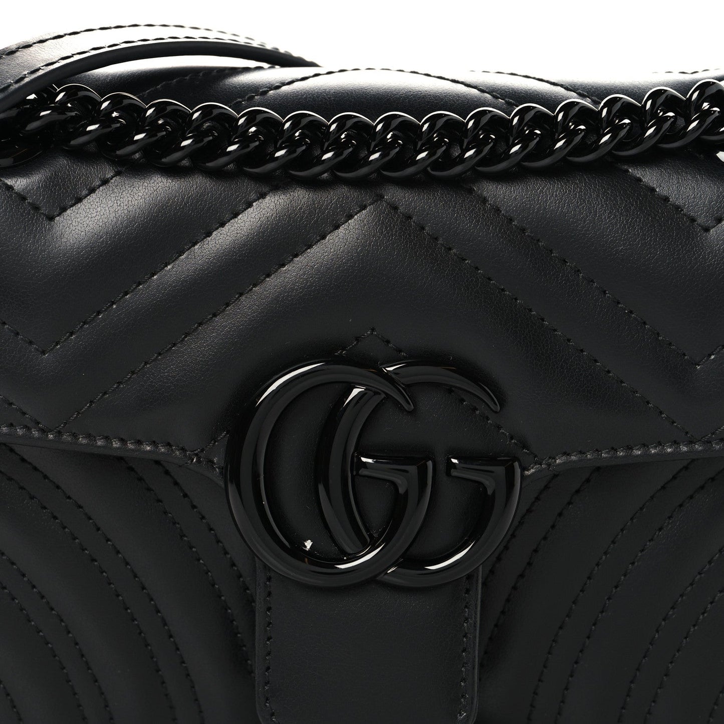 Calfskin Matelasse Monochrome Mini GG Marmont Shoulder Bag Black