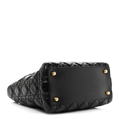 Crinkled Patent Cannage Medium Bohemian Lady Dior Black
