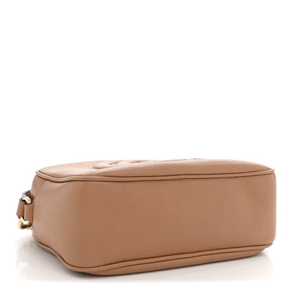 Pebbled Calfskin Small Soho Disco Bag Camelia