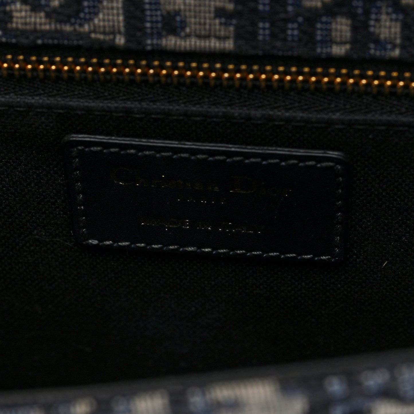 Oblique 30 Montaigne Flap Bag Blue