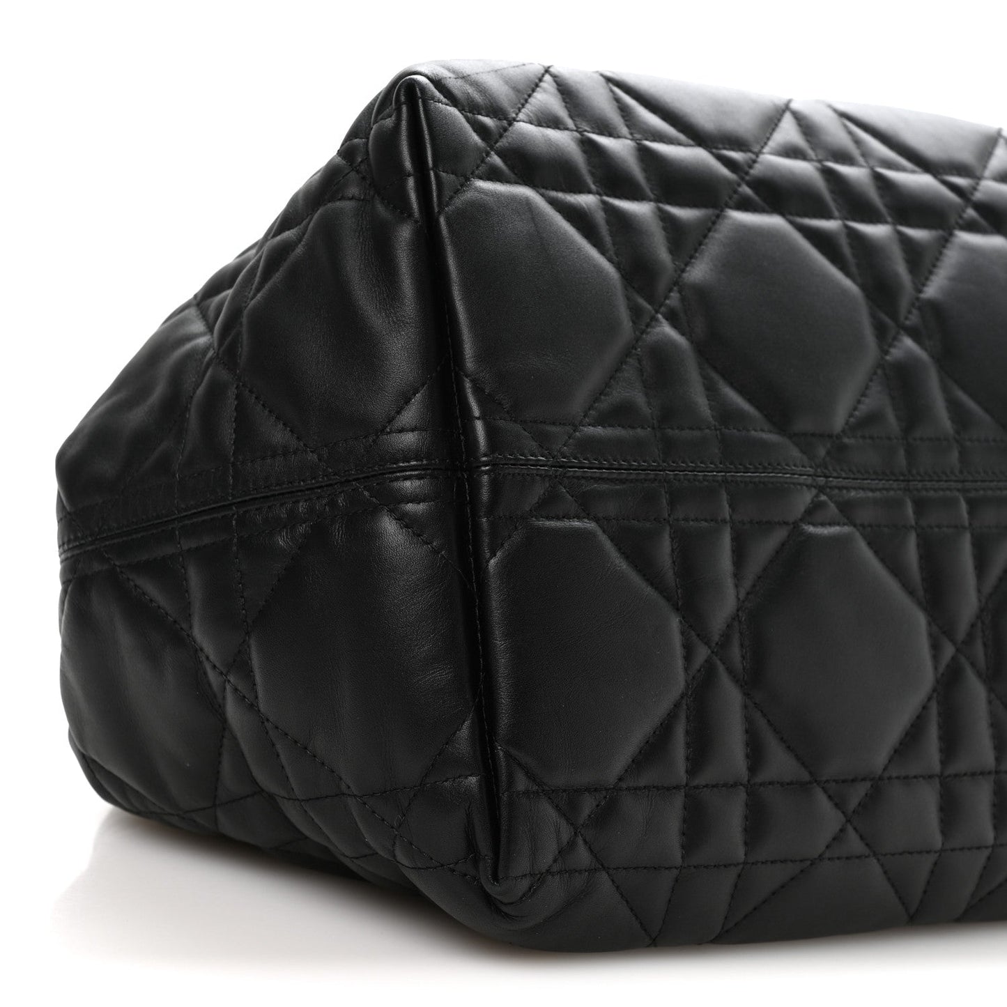 Calfskin Macrocannage Large Toujours Black