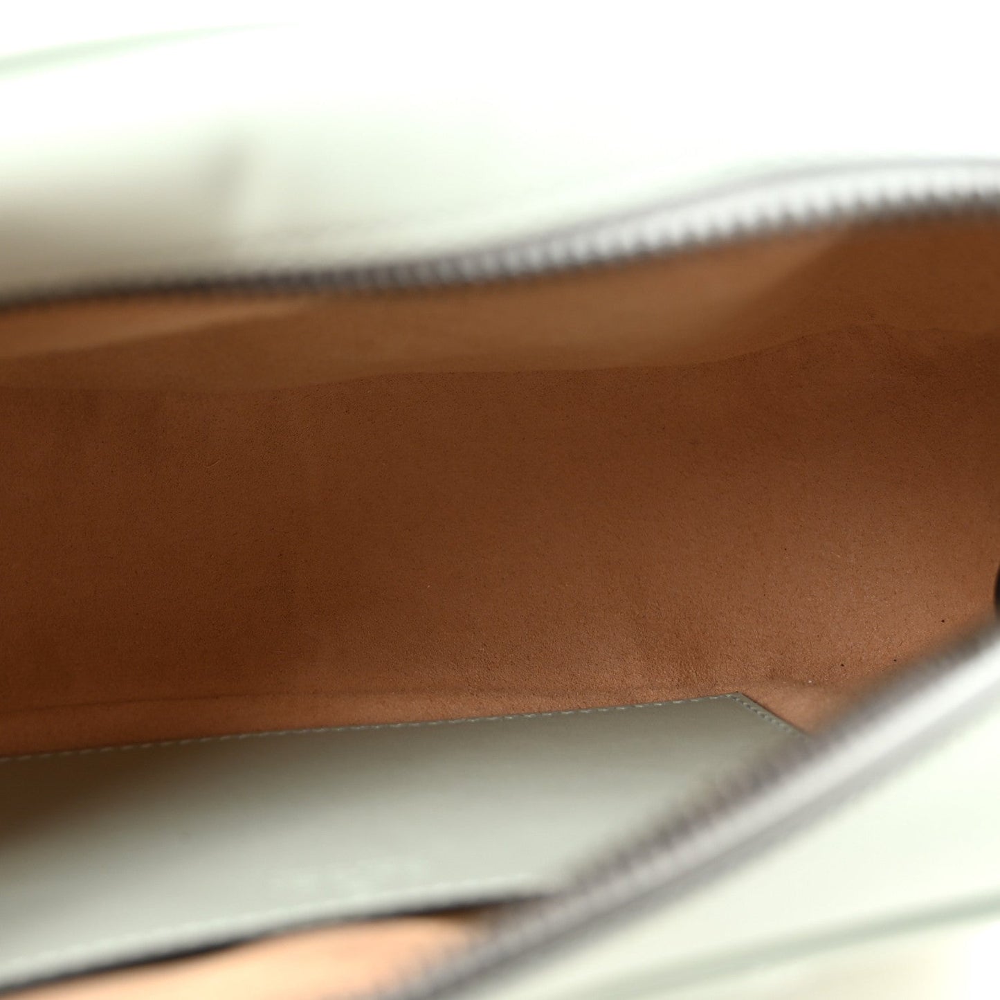 Calfskin Matelasse Small GG Marmont Chain Shoulder Bag Salvy Green