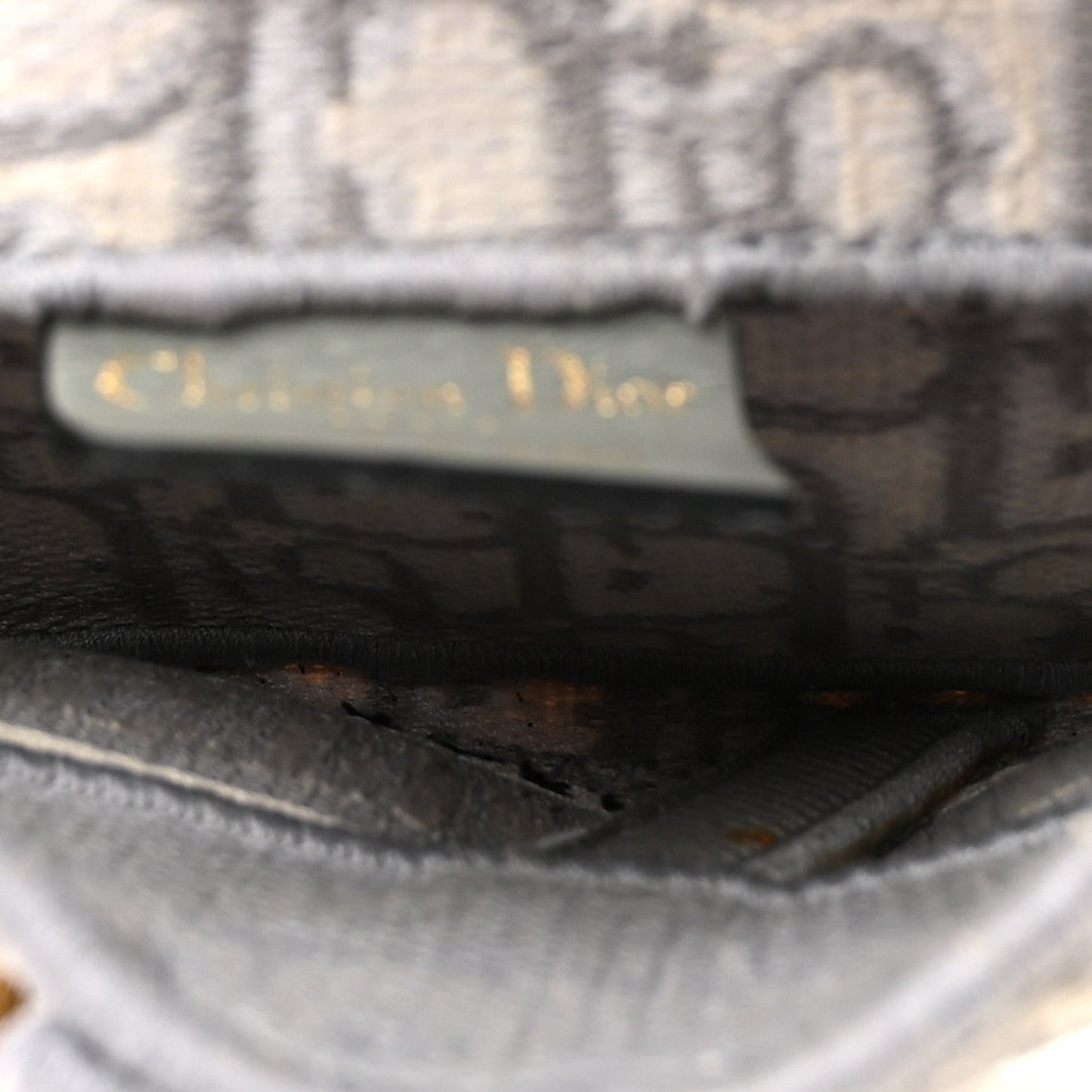 Oblique Slim Saddle Pouch Grey