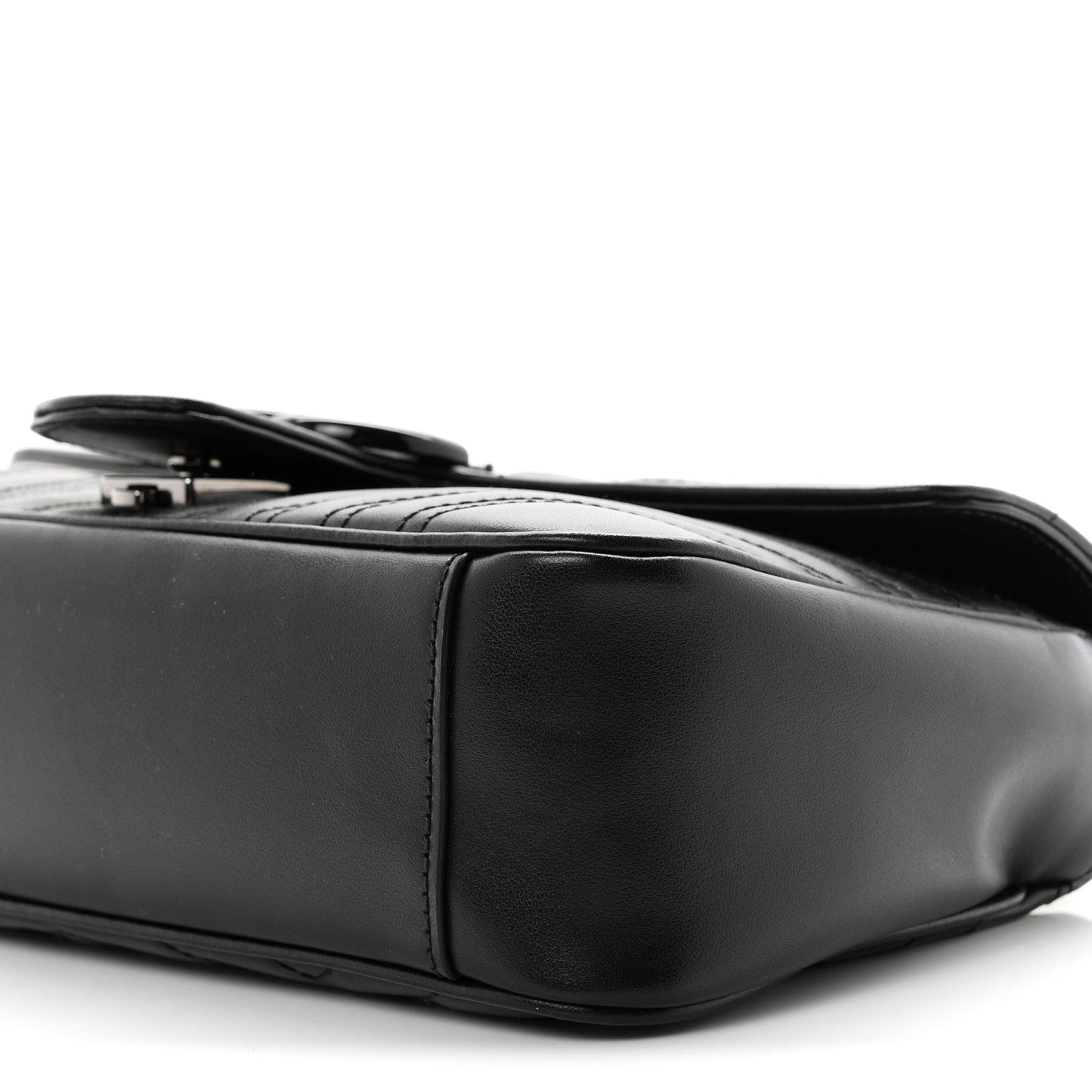Calfskin Matelasse Monochrome Small GG Marmont Shoulder Bag Black