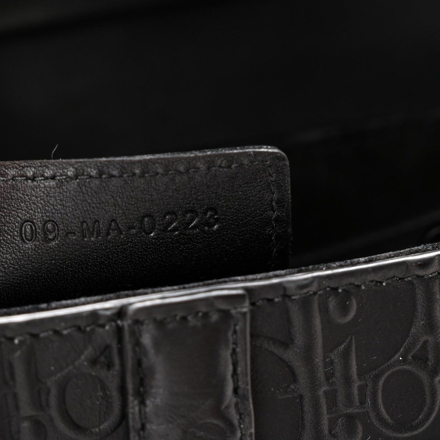 Calfskin Embossed Oblique Saddle Bag With Strap Black