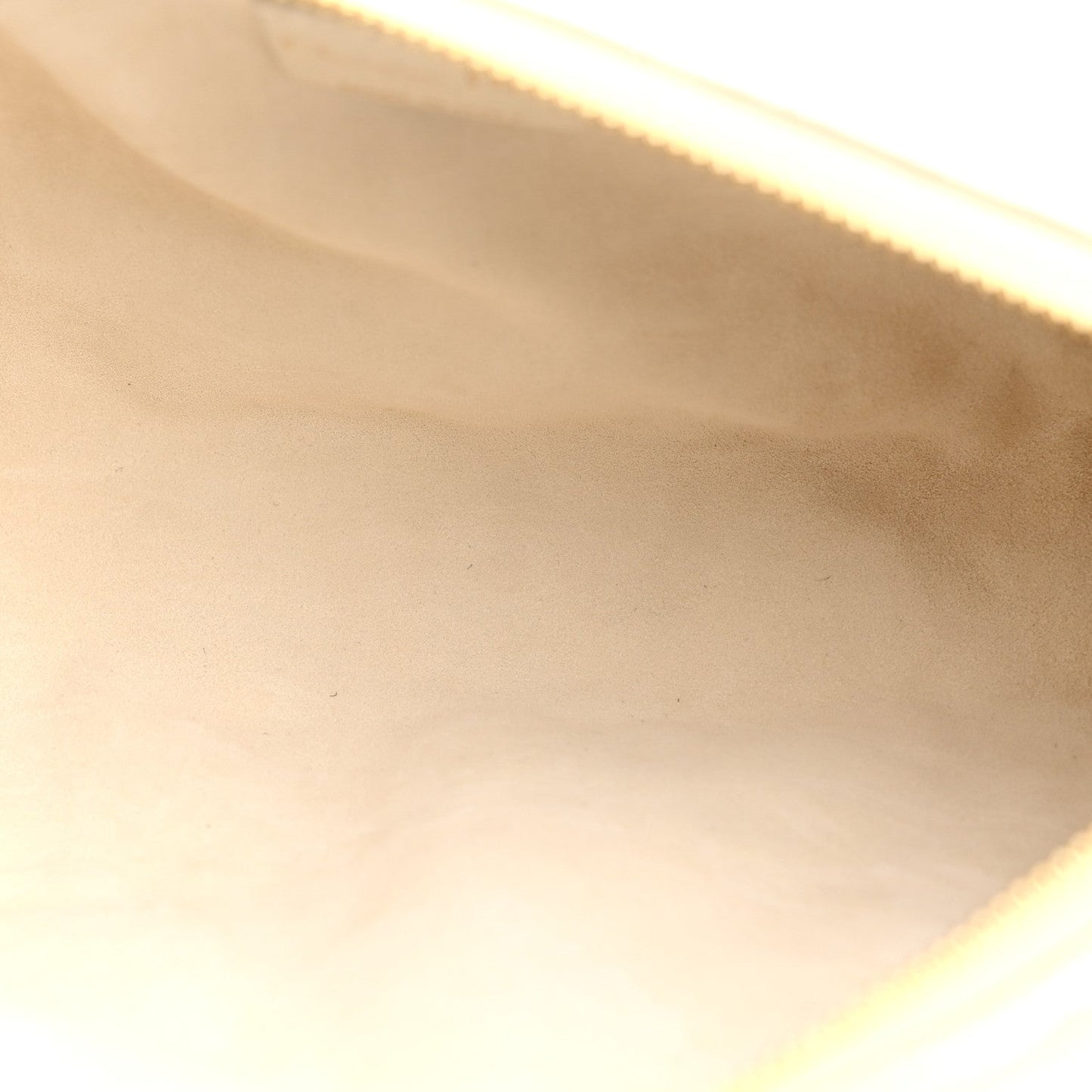 Lambskin Cannage Dior Club Bag  Dusty Ivory