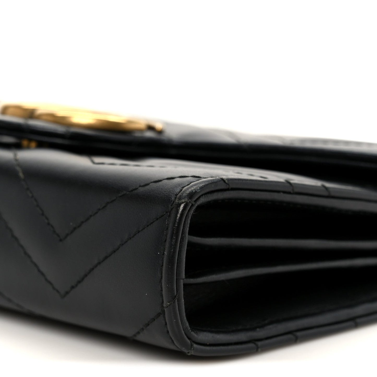 Calfskin Matelasse GG Marmont Chain Wallet Black