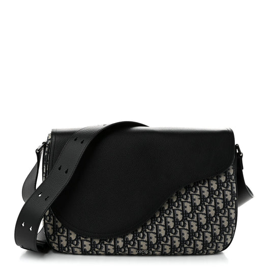 Grained Calfskin Oblique Large Saddle Messenger Black