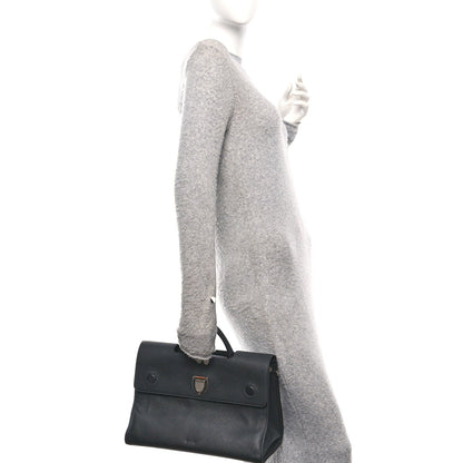Grained Calfskin Large Diorever Flap Black