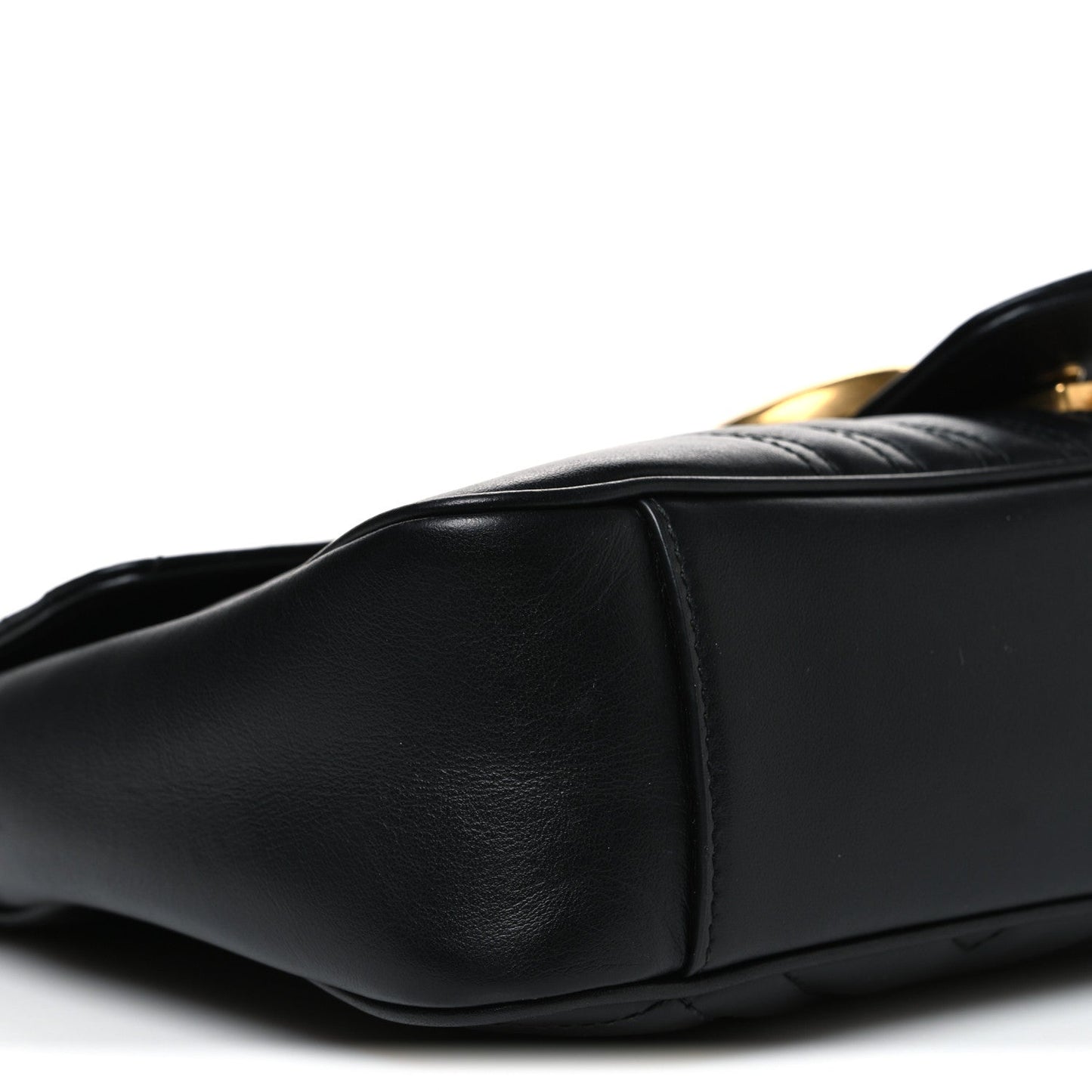 Calfskin Matelasse Medium GG Marmont Shoulder Bag Black