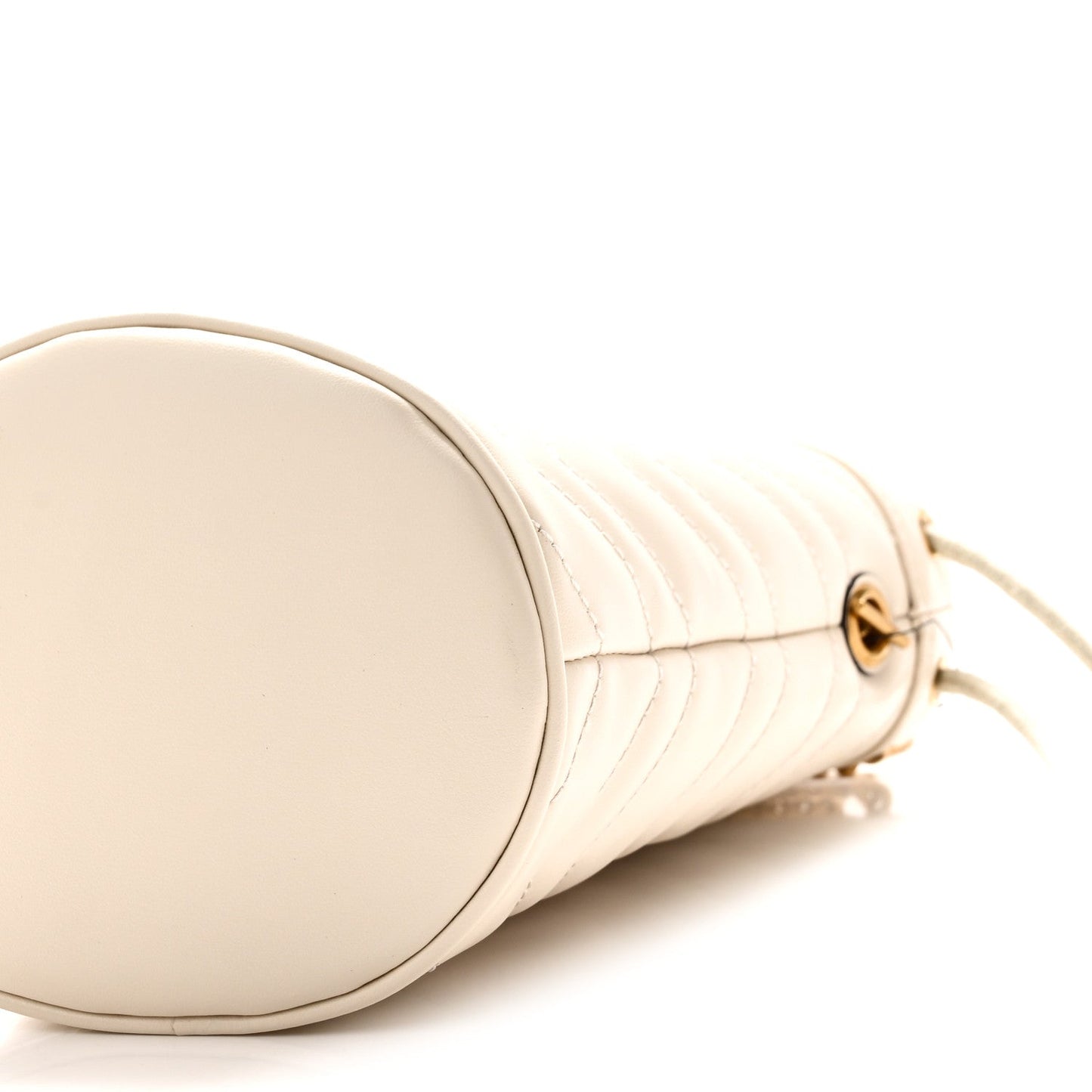 Calfskin Matelasse Mini GG Marmont 2.0 Bucket Bag White
