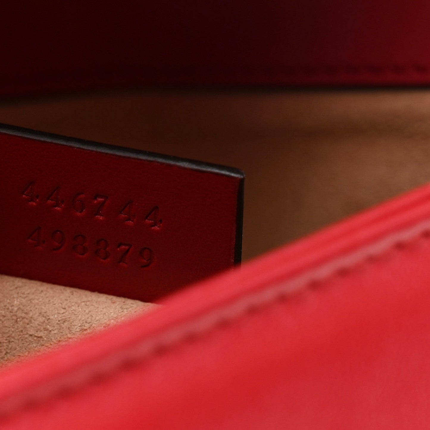 Calfskin Matelasse Mini GG Marmont Shoulder Bag Hibiscus Red