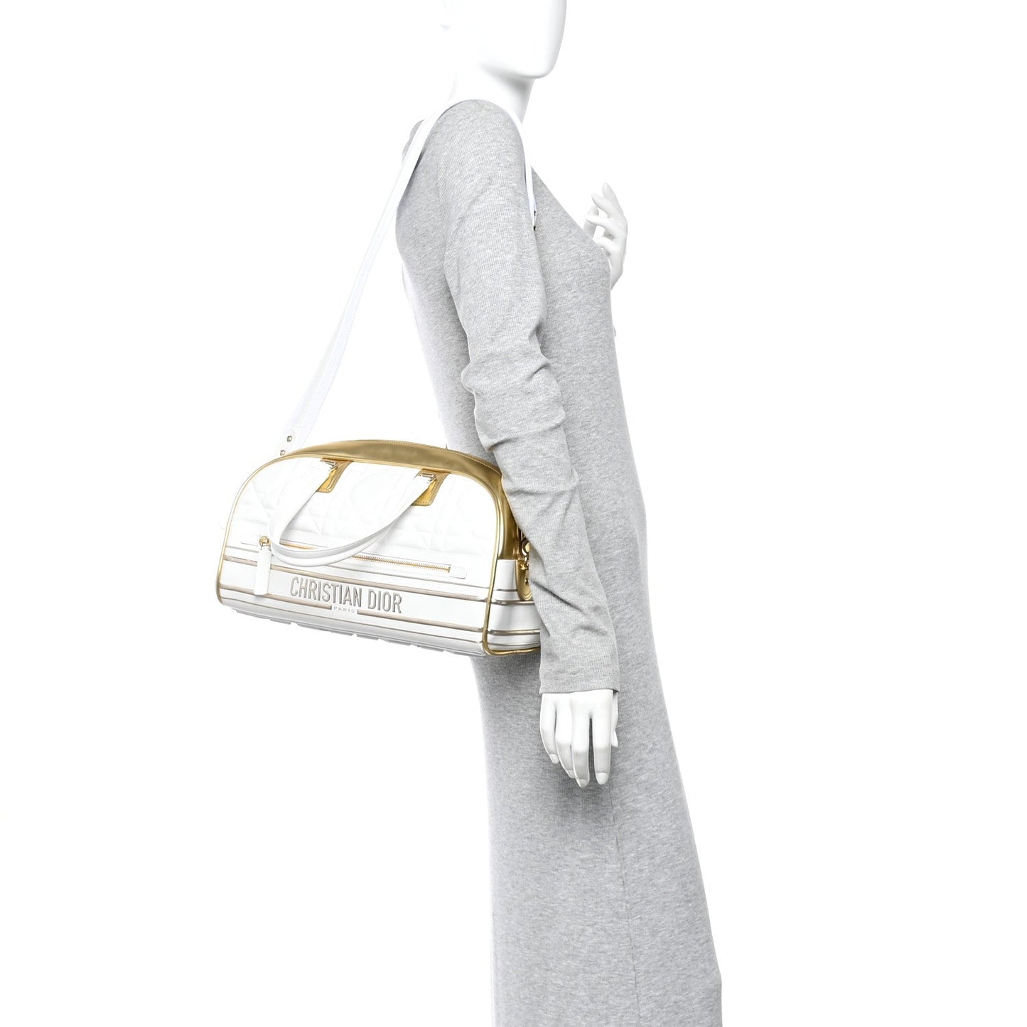 Calfskin Padded Macrocannage Medium Dior Vibe Zip Bowling Bag White Gold