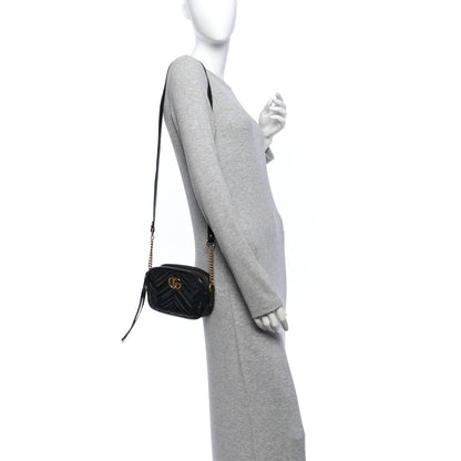 Calfskin Matelasse Mini GG Marmont Chain Shoulder Bag Black