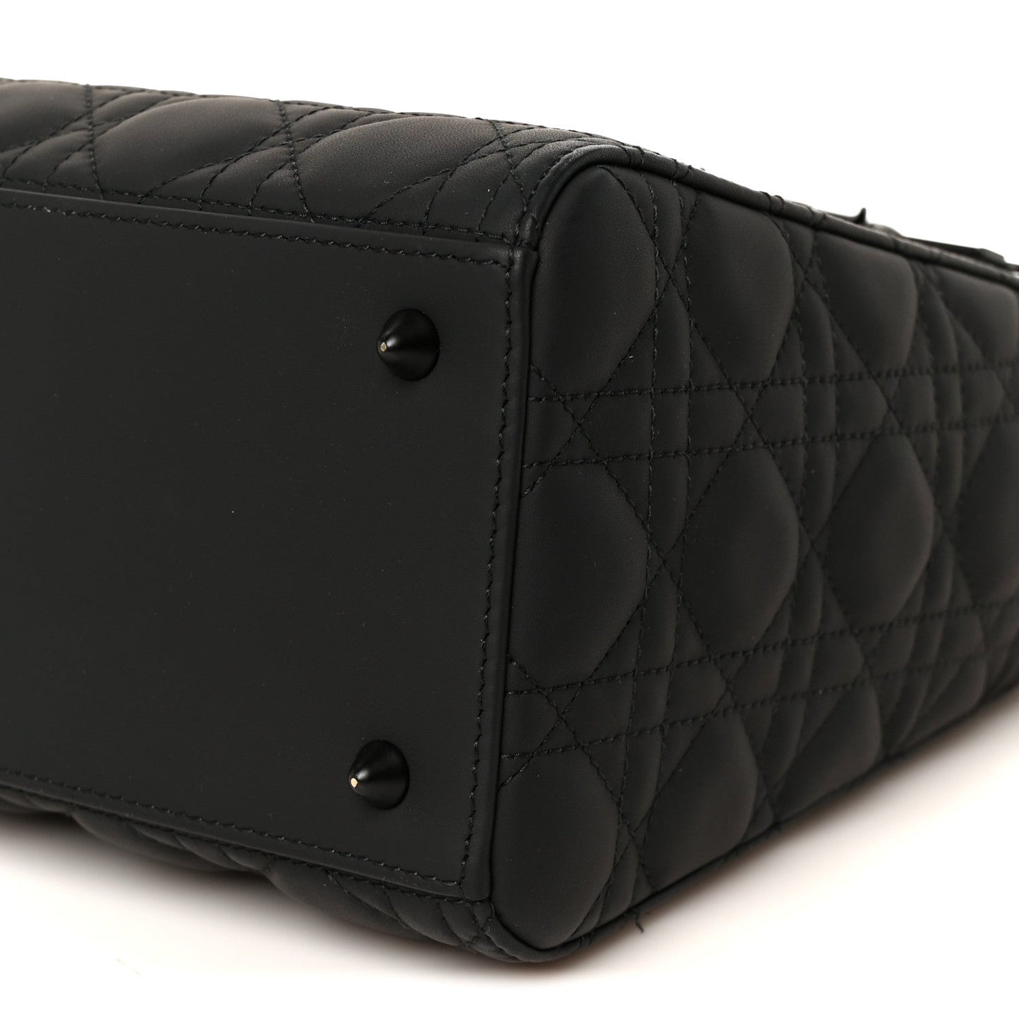 Ultra Matte Calfskin Cannage Medium Lady Dior Black