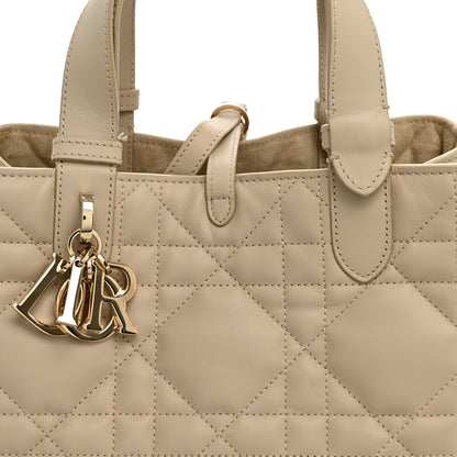 Calfskin Macrocannage Medium Toujours Powder Beige
