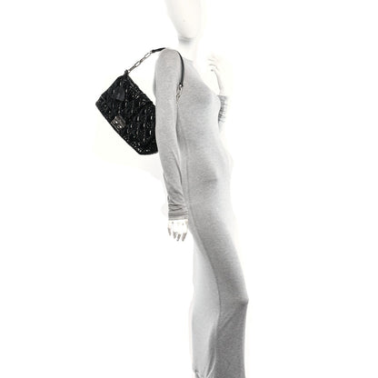 Patent Cannage New Lock Flap Black