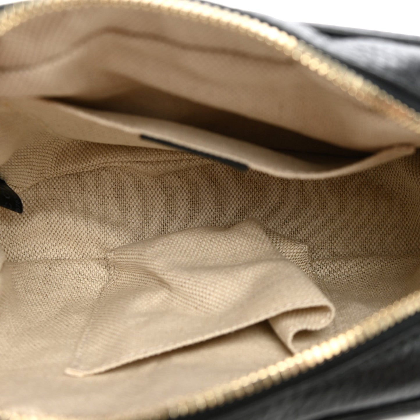 Pebbled Calfskin Small Soho Disco Bag Black