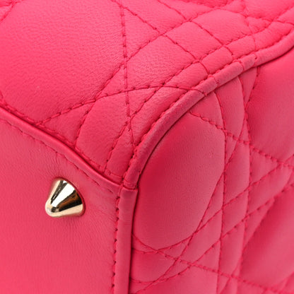 Lambskin Cannage Medium Lady Dior Fuchsia