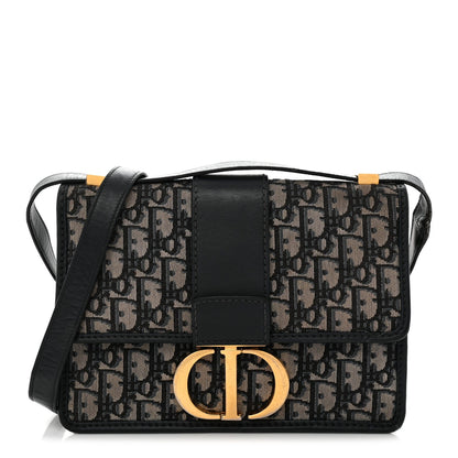 Oblique 30 Montaigne Flap Bag Blue