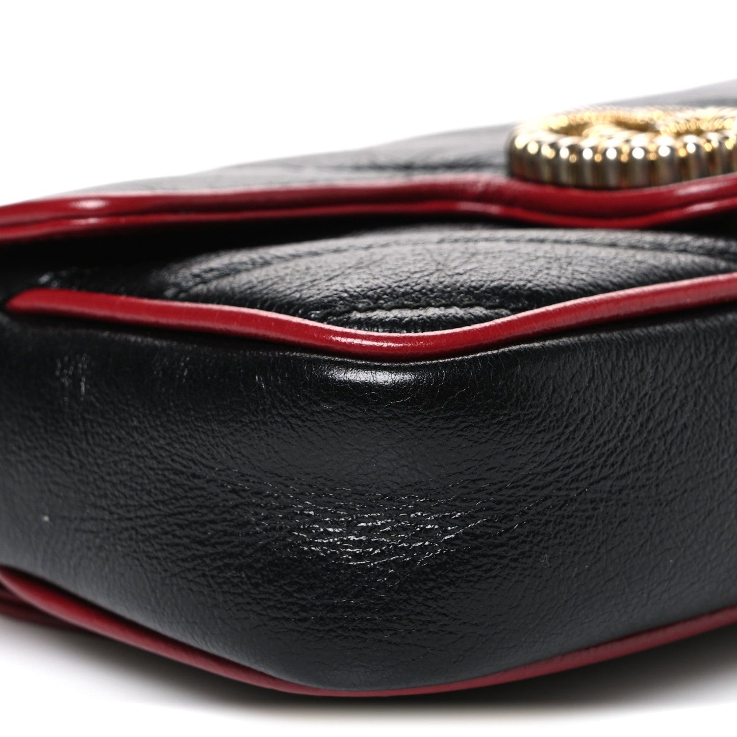 Vintage Effect Calfskin Matelasse Diagonal Super Mini Torchon GG Marmont Shoulder Bag Black Romantic Cherry